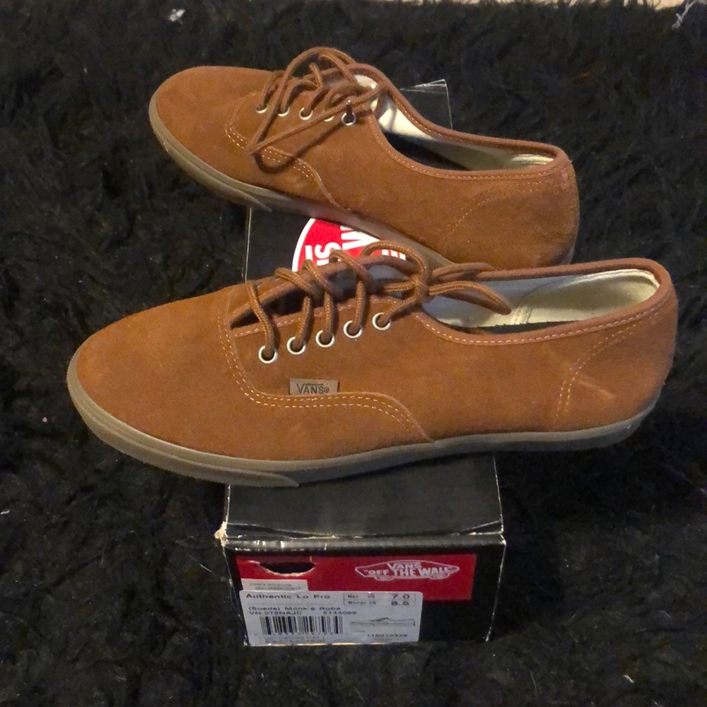 Unisex Vans- BRAND NEW- NEVER WORN